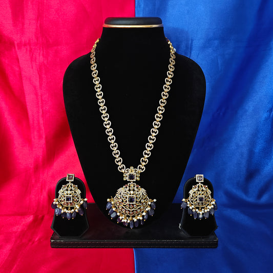 Elegant Victorian Long Necklace In Purple Beads