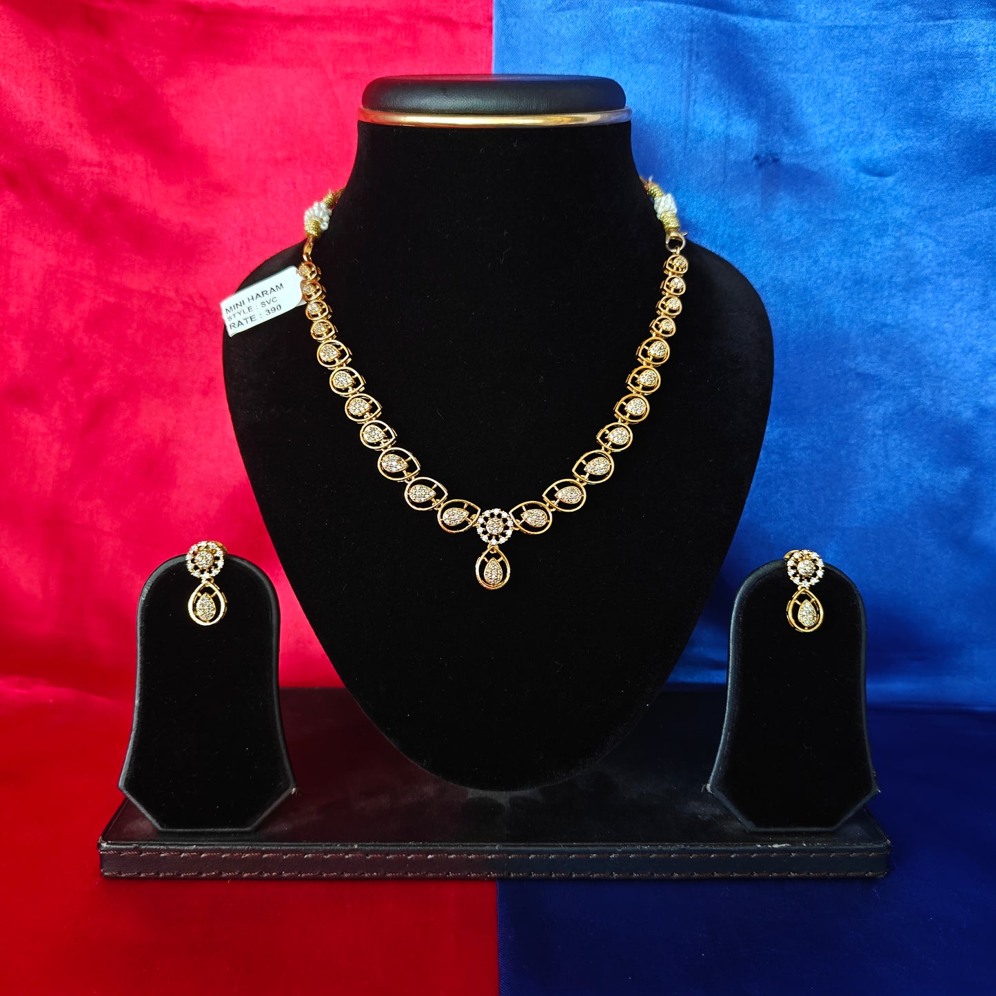 Beautiful Mini Haaram