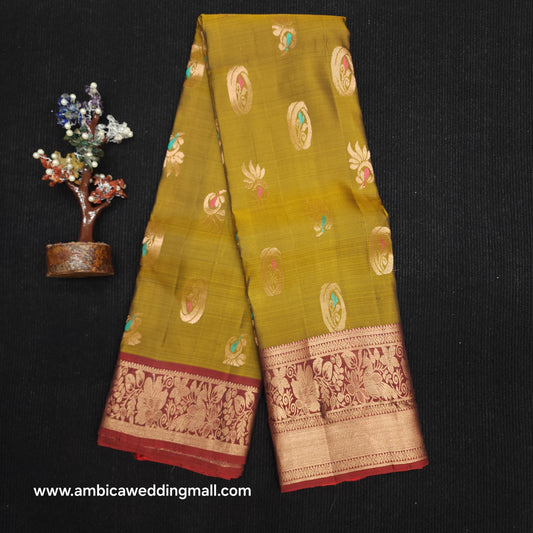 Kanchi Pattu Handloom Butta sarees ✨️