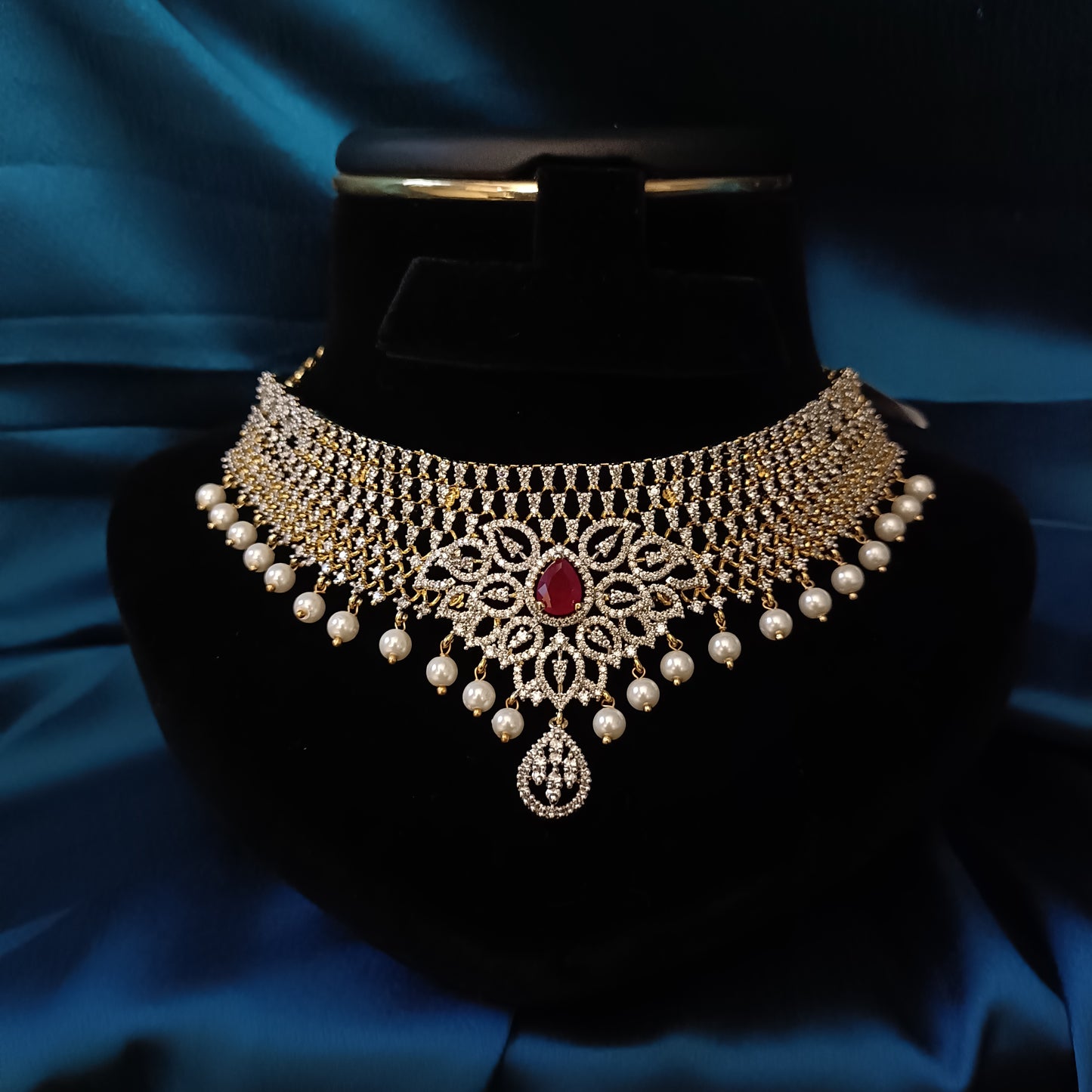 Elegant GJ Ruby Choker