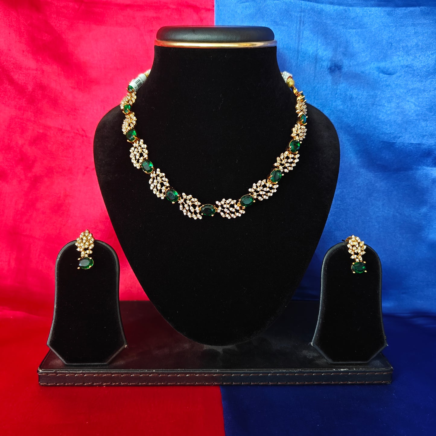 Beautiful Mini Haaram In Green Stone