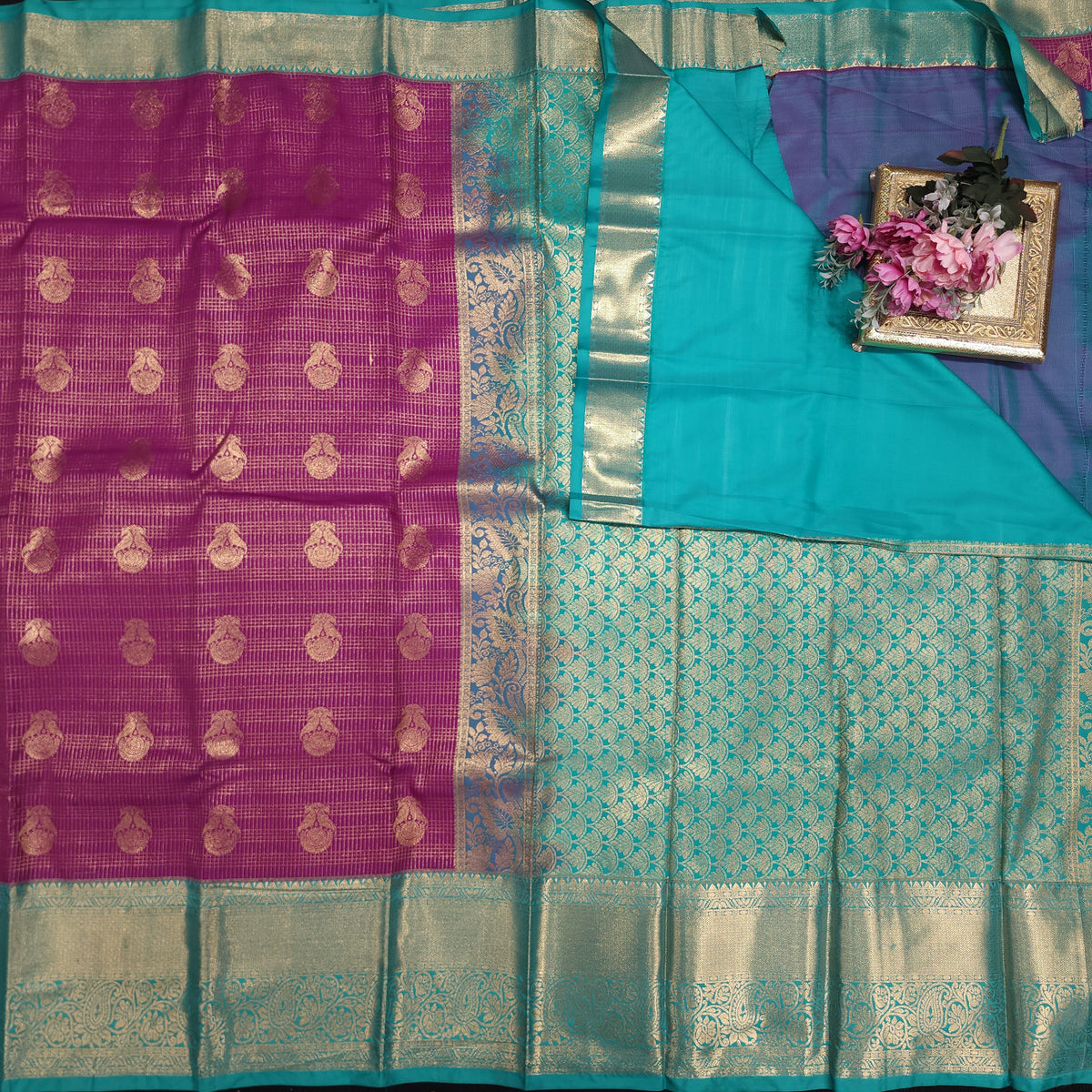 Vintage Checks Kanchi Pattu Trending Saree