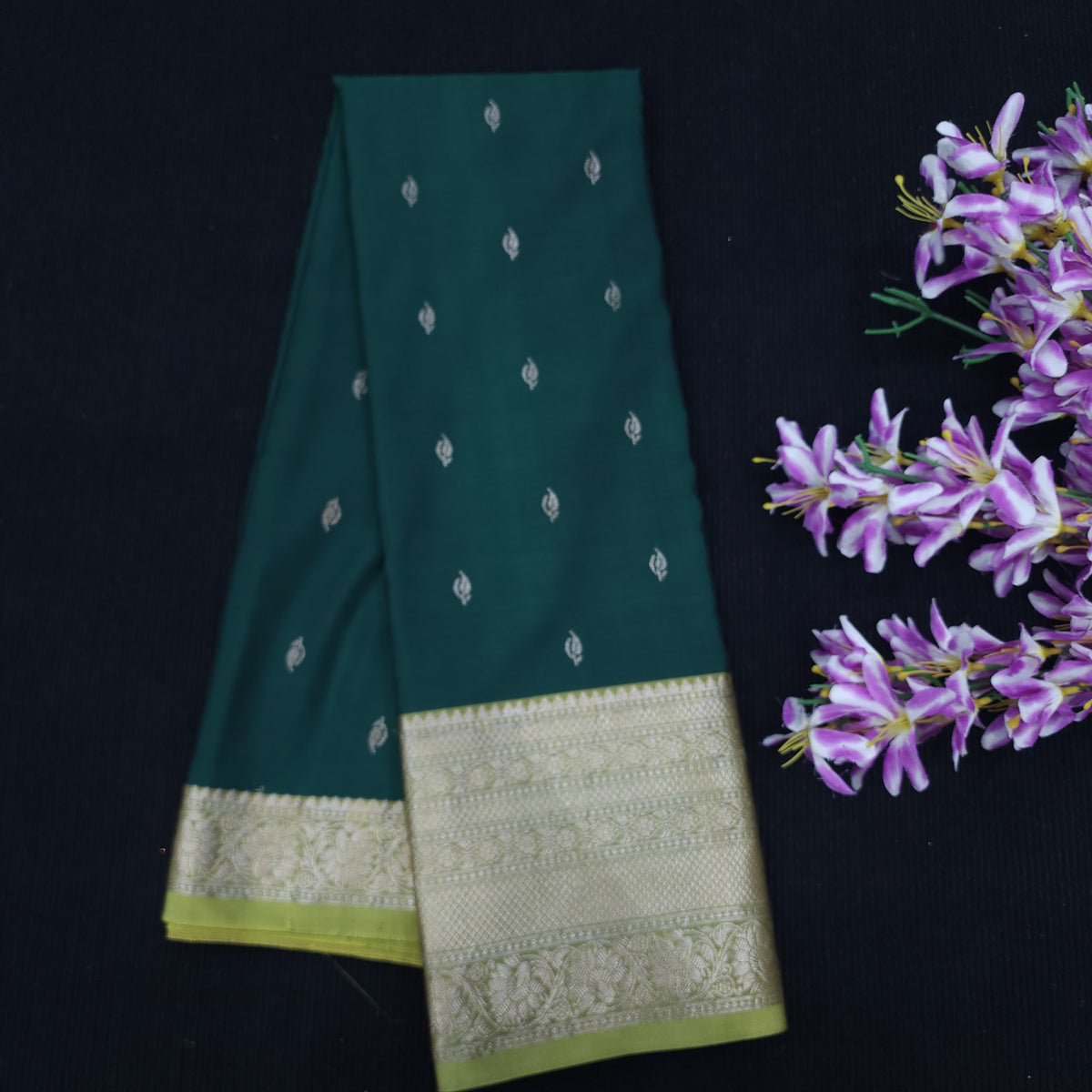 Banaras pattu saree ✨️