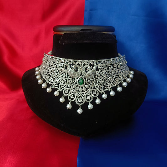 Beautiful Silver Choker In Green Stone
