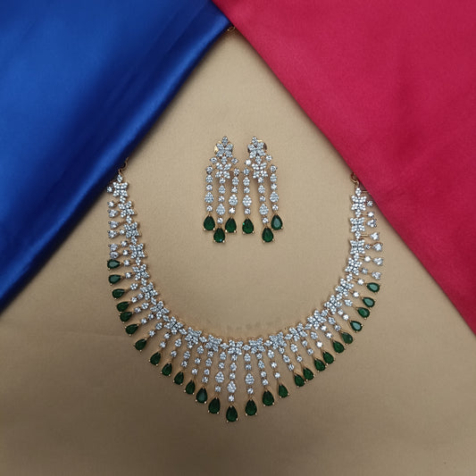 Elegant GJ Short Necklace