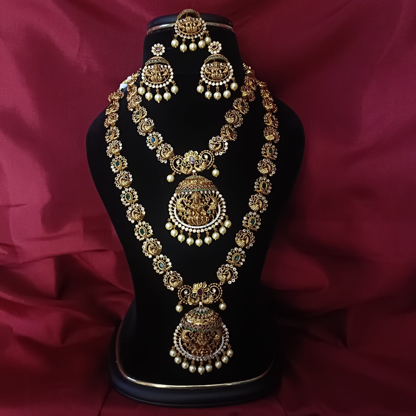 Beautiful Nakshi Combo Set with Laxmi Idol