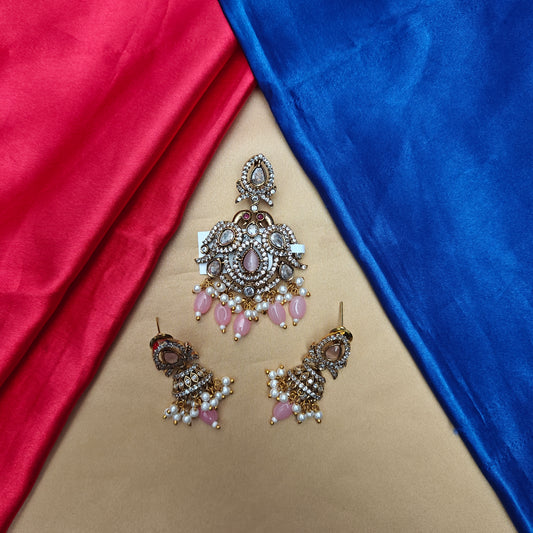 Beautiful Victorian Pendant In Baby Pink Beads