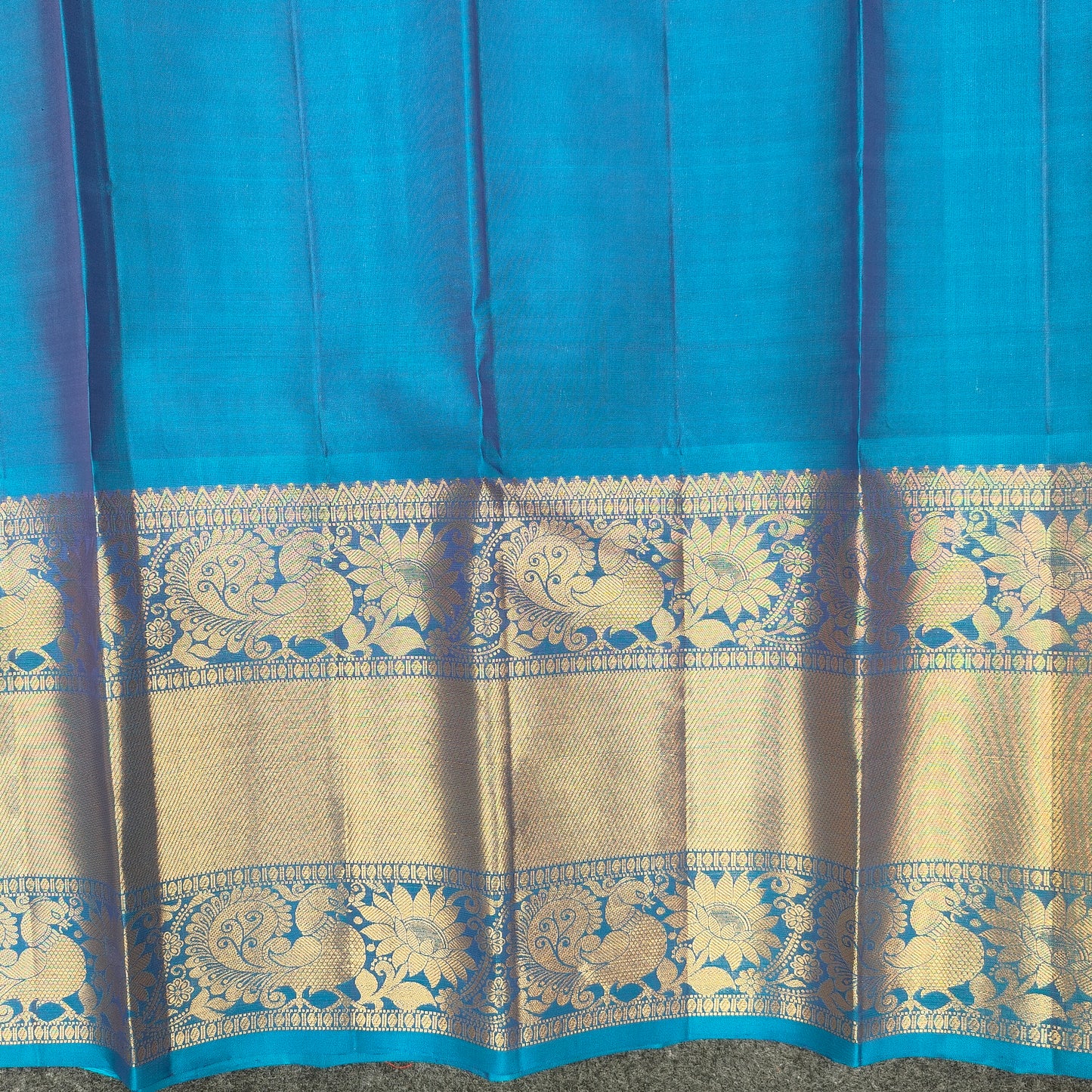 Kanchi Pattu Handloom Butta Sarees