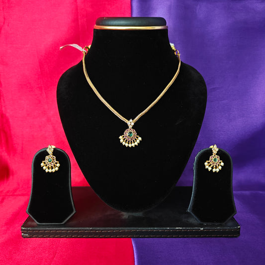 Beautiful Simple Non Necklace In Multi Colour Stone