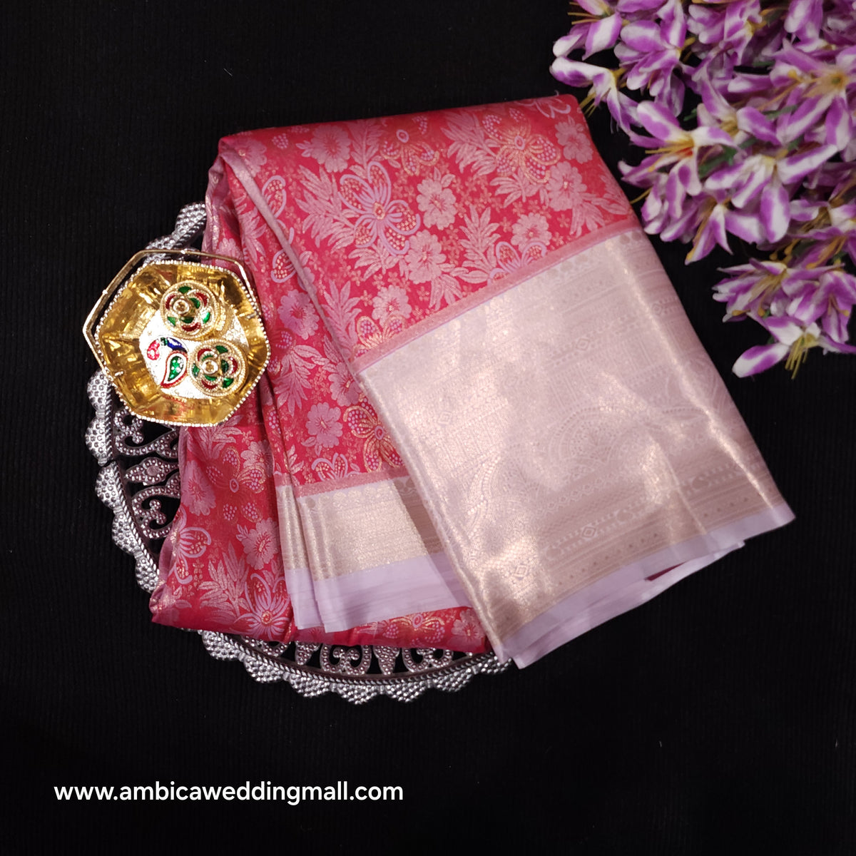 Resham Kanchi Pattu Contrast Border Saree