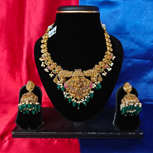 Beautiful Nakshi Short Necklace With Laxmi Idol