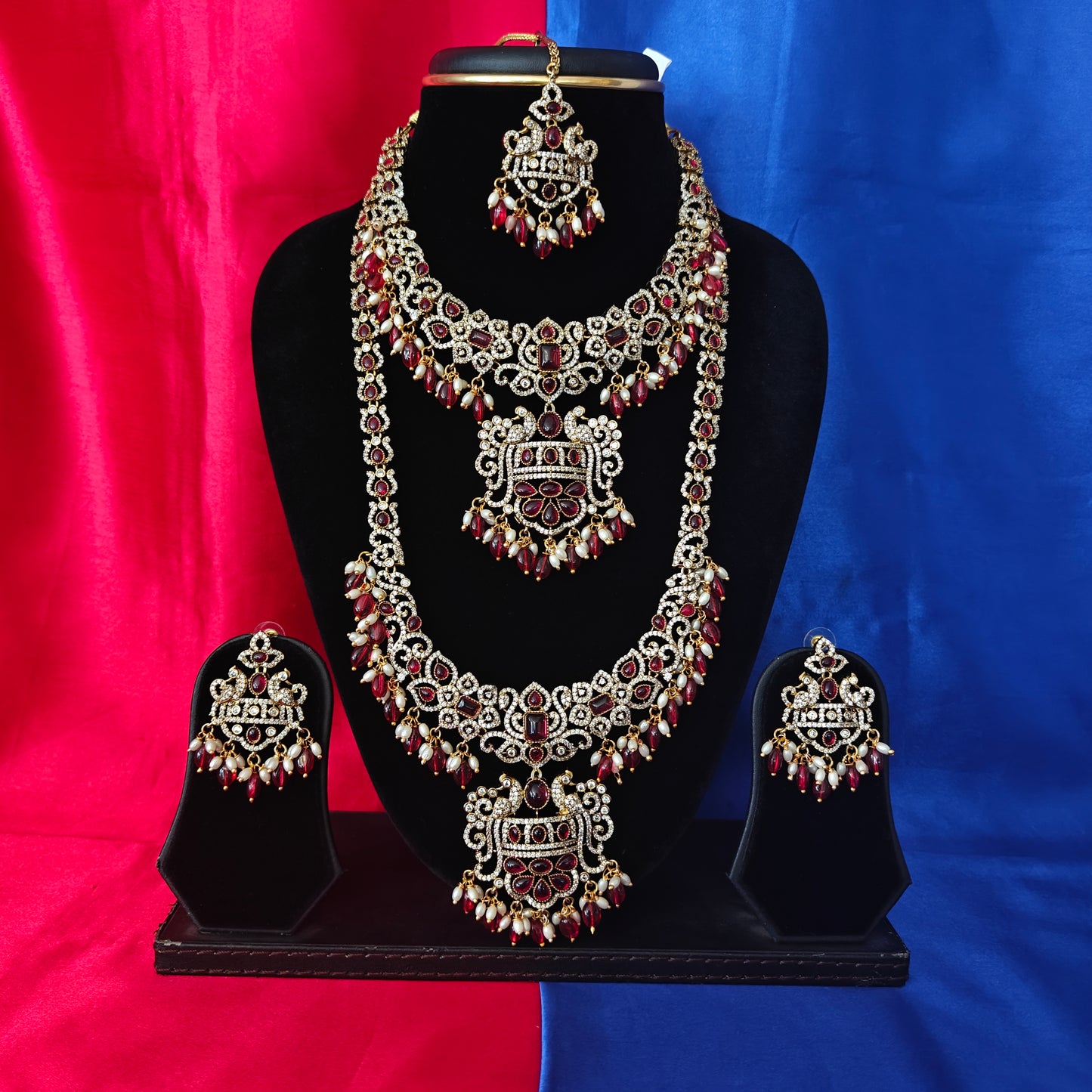 Elegant Victorian Combo Set In Maroon Beads