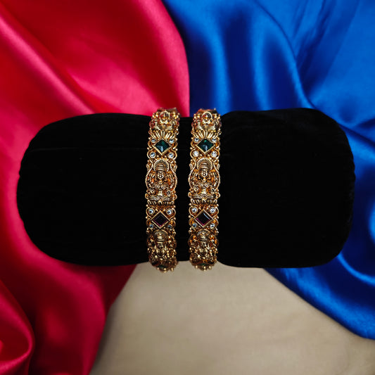 Beautiful Nakshi Bangle With Laxmi Idol