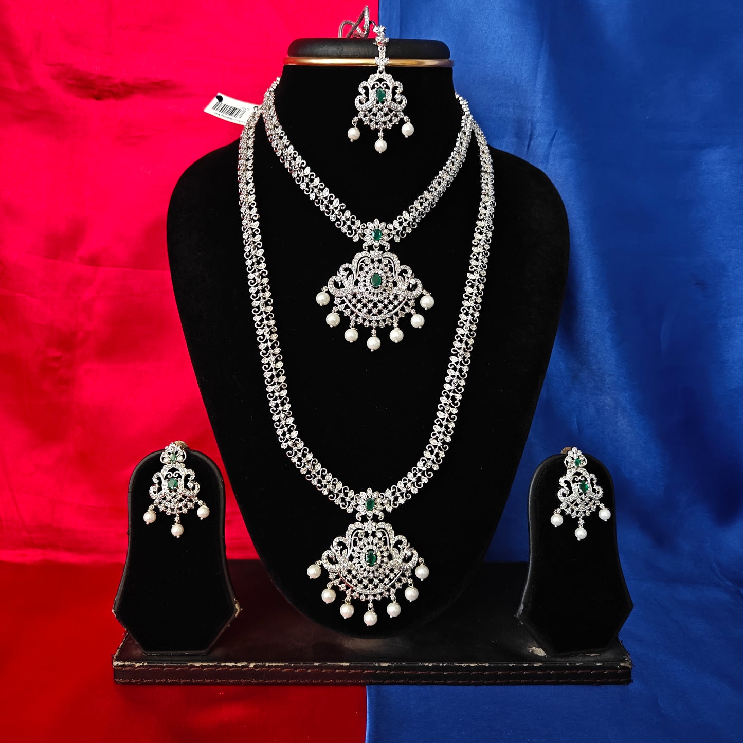 Beautiful Silver Combo Set In Green Stone