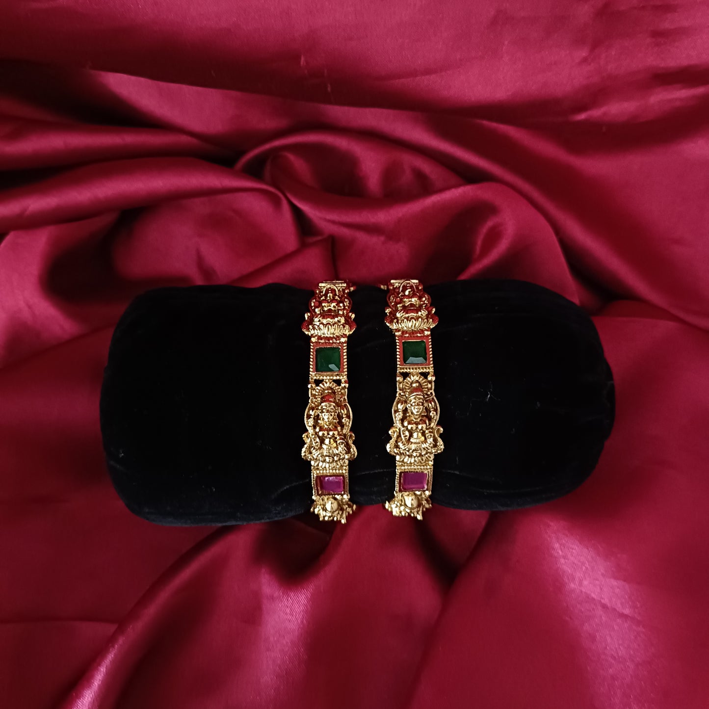 Beautiful Laxmi Idol Bangles