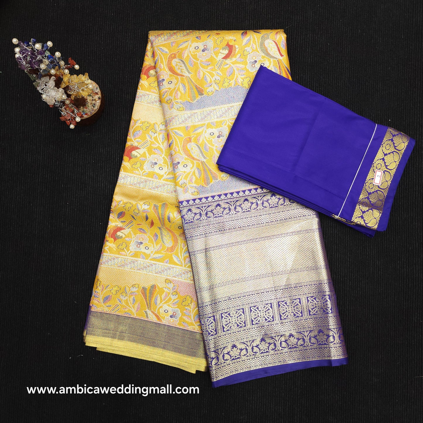 Buy Stunning Kanchi pattu mix L Kalamkari Lehenga [Free Size]