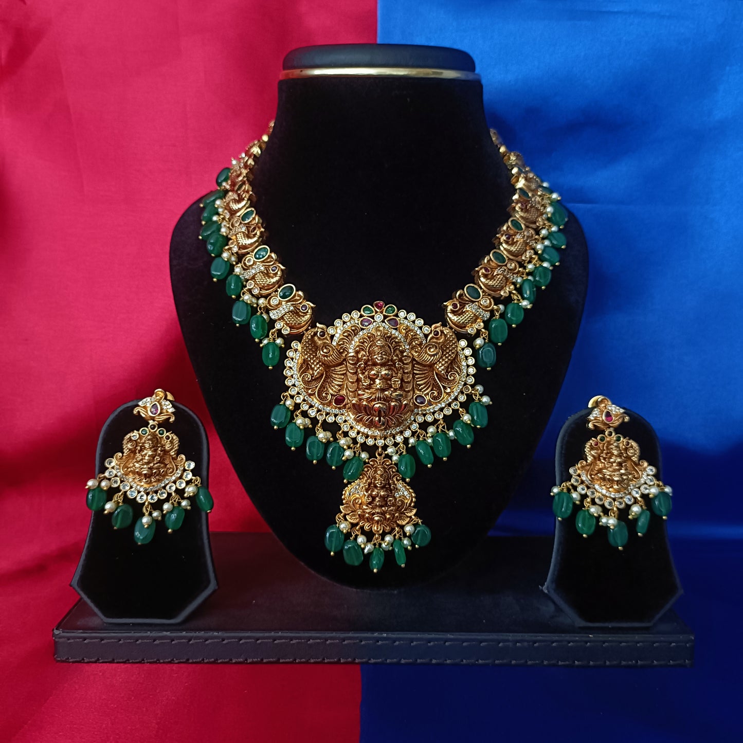 Beautiful Nakshi Short Necklace