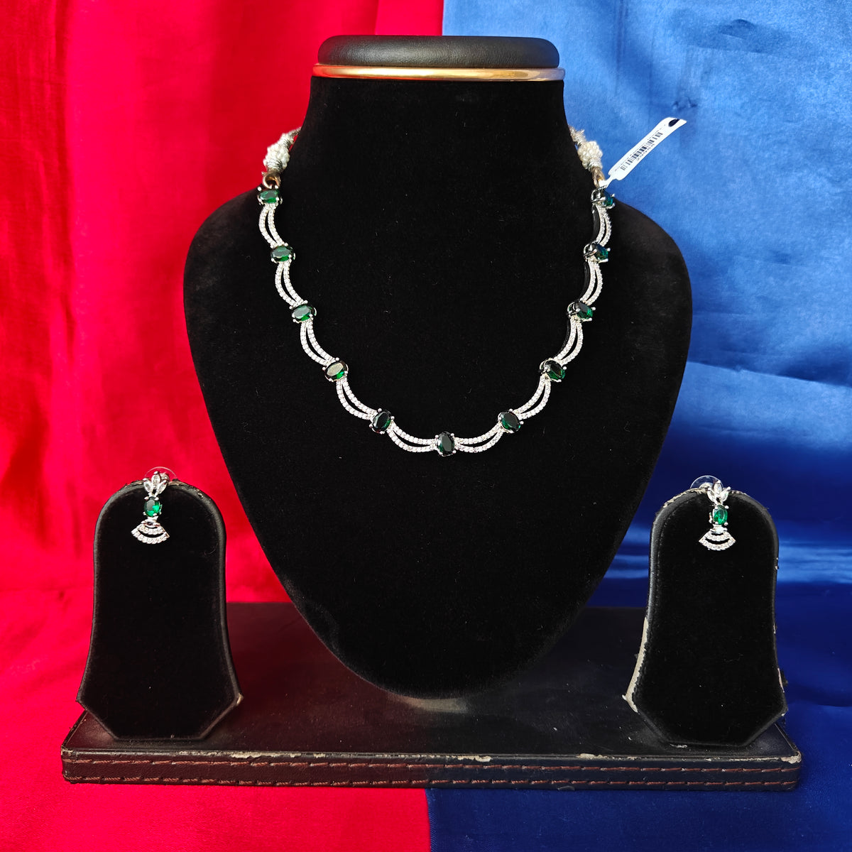 Elegant AD Short Necklace In Green Coloured Stone