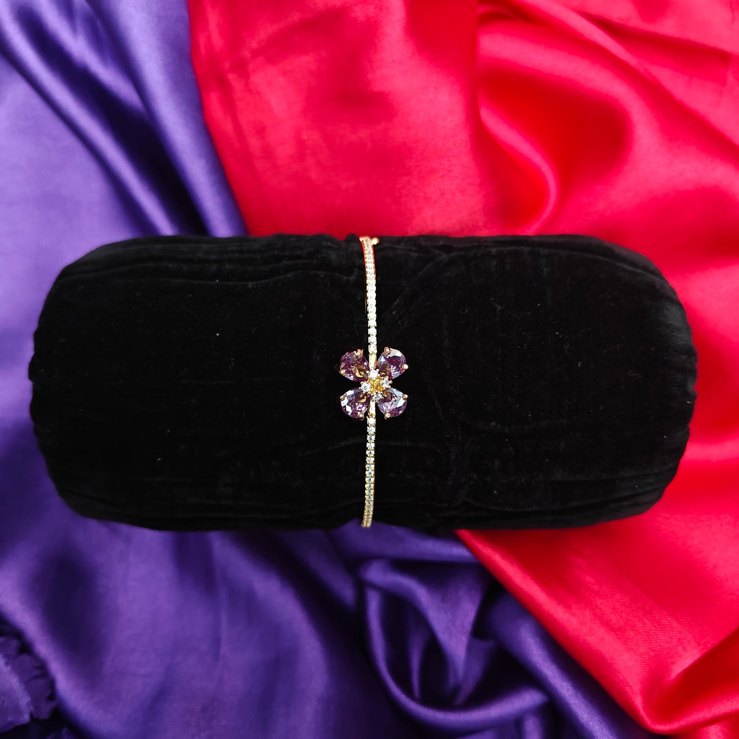 Beautiful Gold Bracelet In Lavender Stone