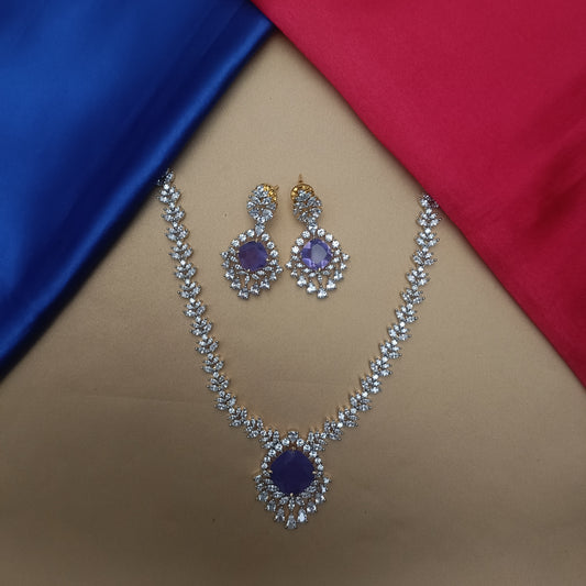 Elegant GJ Short Necklace