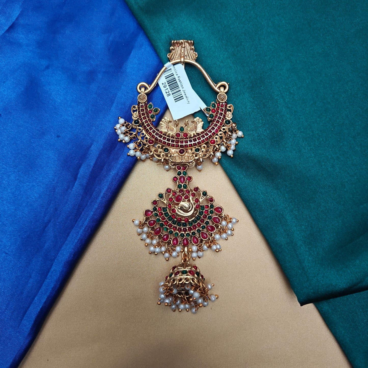 Beautiful Kundan Short Jada