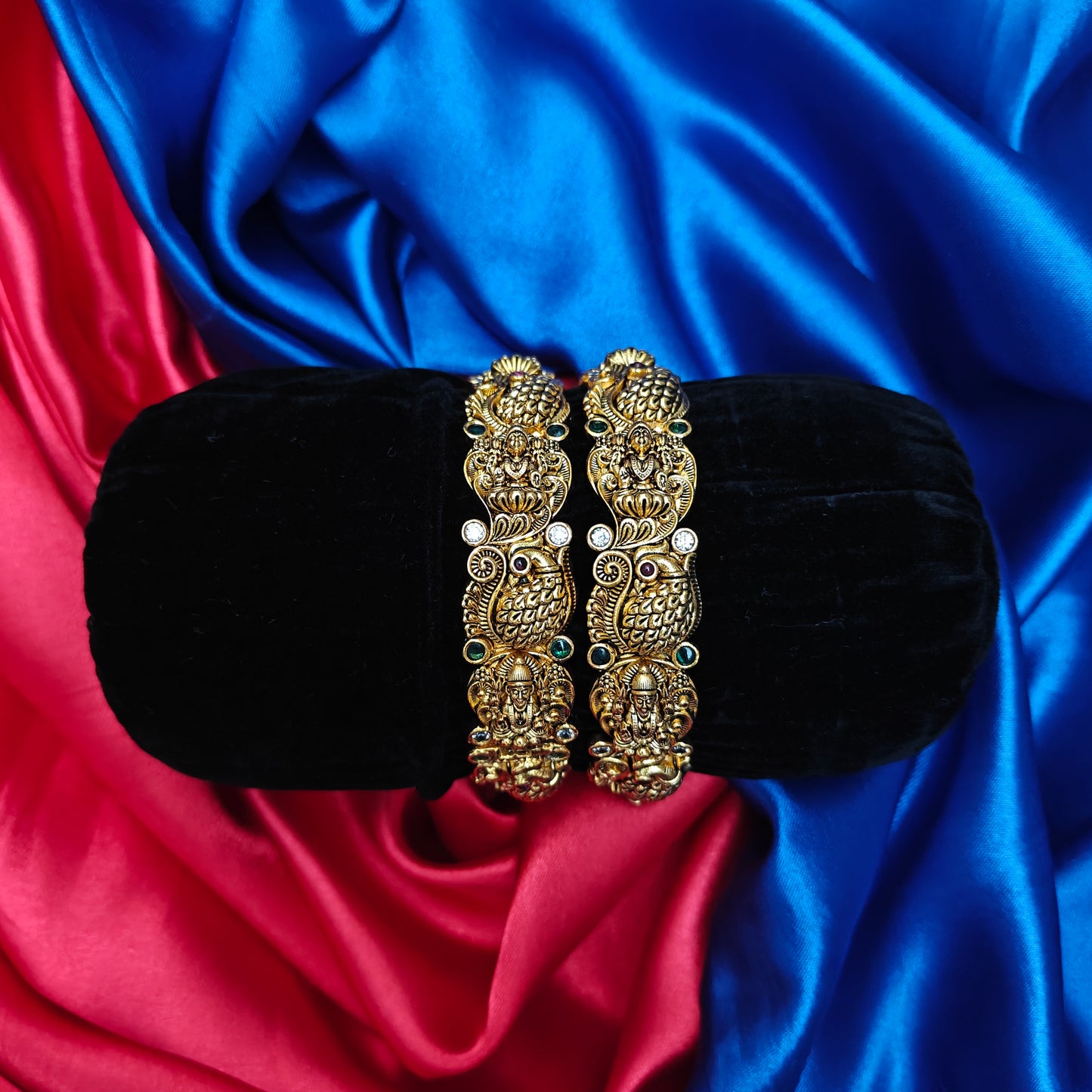 Beautiful Nakshi Bangle In Laxmi Idol - Ambica Wedding Mall