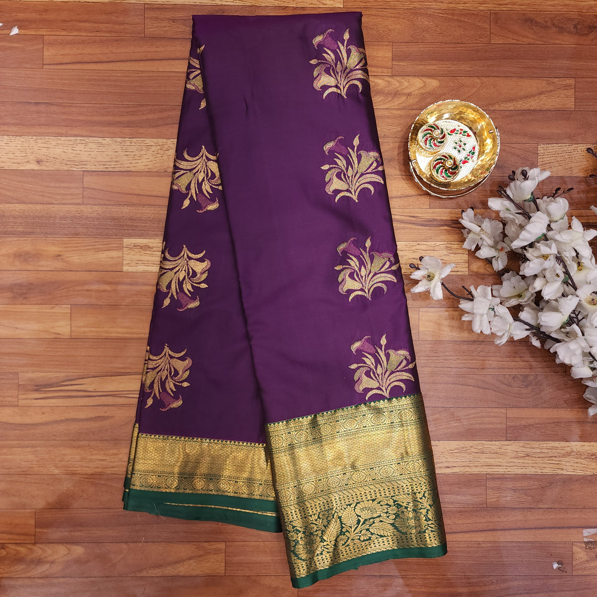 Resham Kanchi Butta Saree