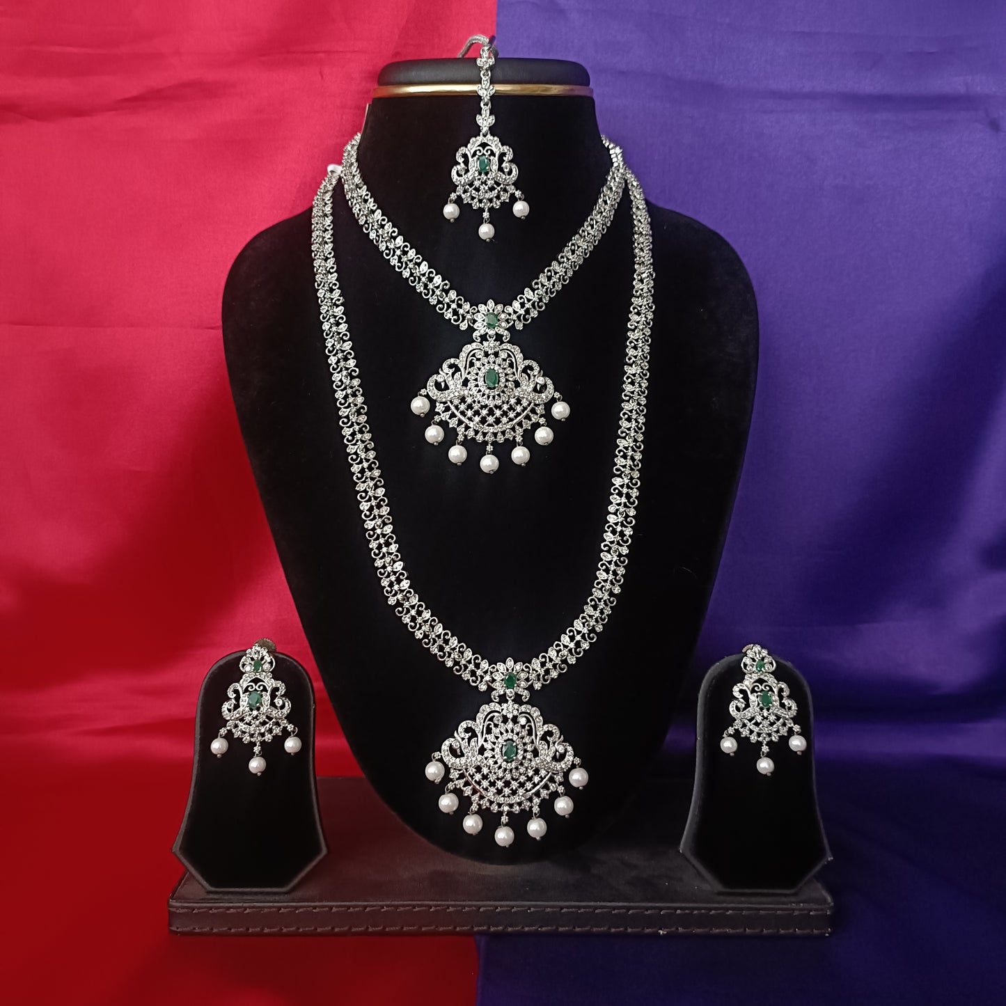 Beautiful Silver Combo Set In Green Stone