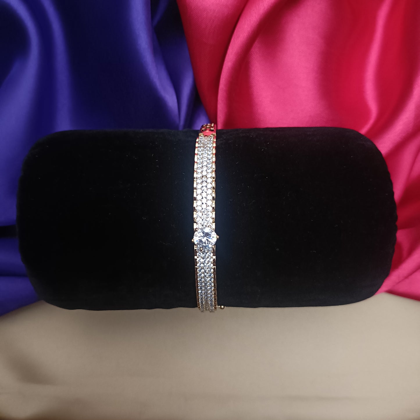 Beautiful Bracelet In White Stone
