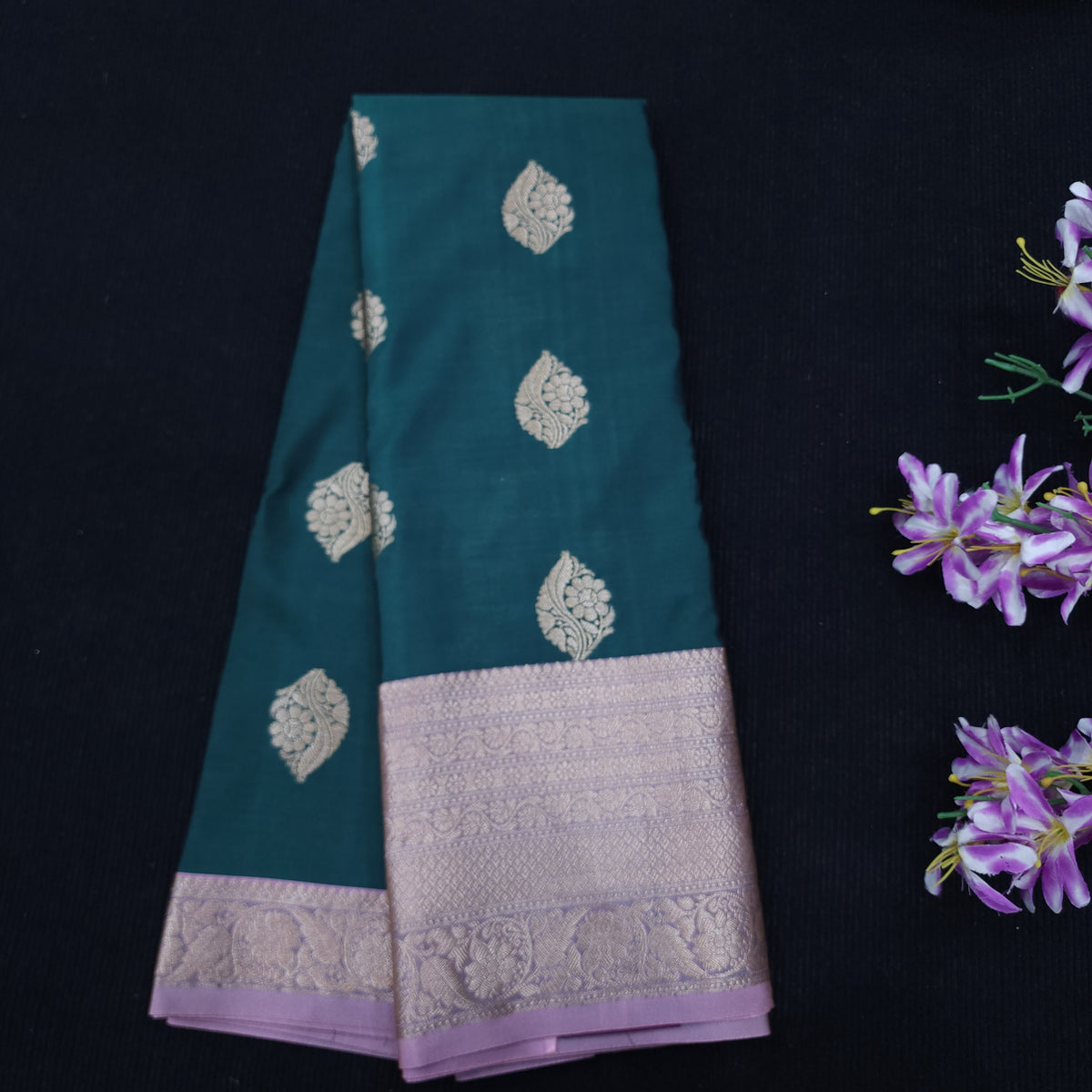 Banaras pattu saree ✨️