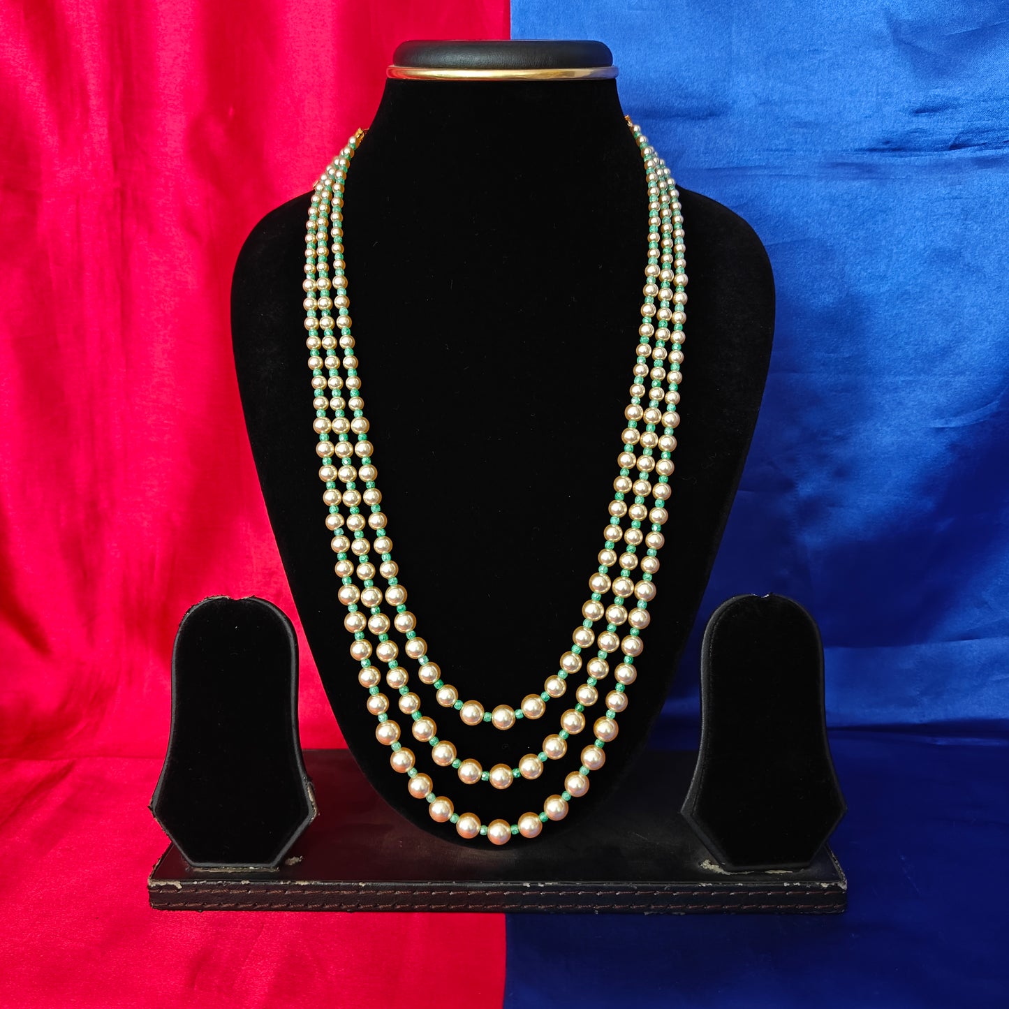 Beautiful Pearls Mala With Pista Green Coloured Honex