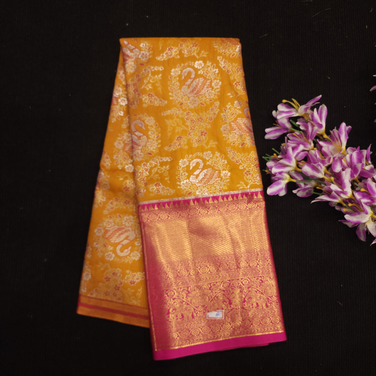 Kanchi Pattu Mix Lehengas [5 To 8 Years ]