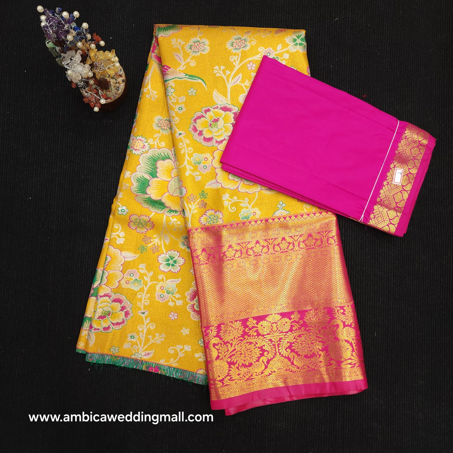 Buy Stunning Kanchi pattu mix L Kalamkari Lehenga [Free Size]