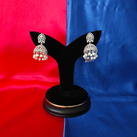 Beautiful Silver Jhumki In White Stone