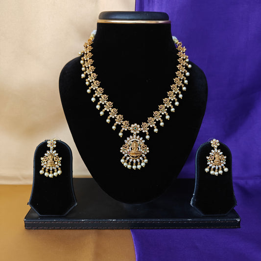 Beautiful Nakshi Short Necklace With Laxmi Idol - Ambica Wedding Mall