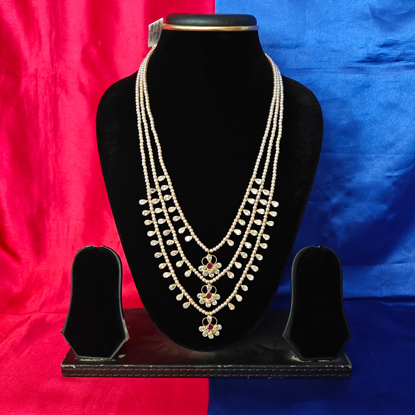 Beautiful Pearls Mala In Ruby Stone