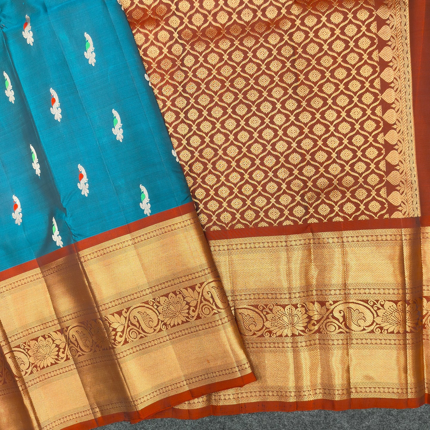 Kanchi Pattu Handloom Butta Sarees