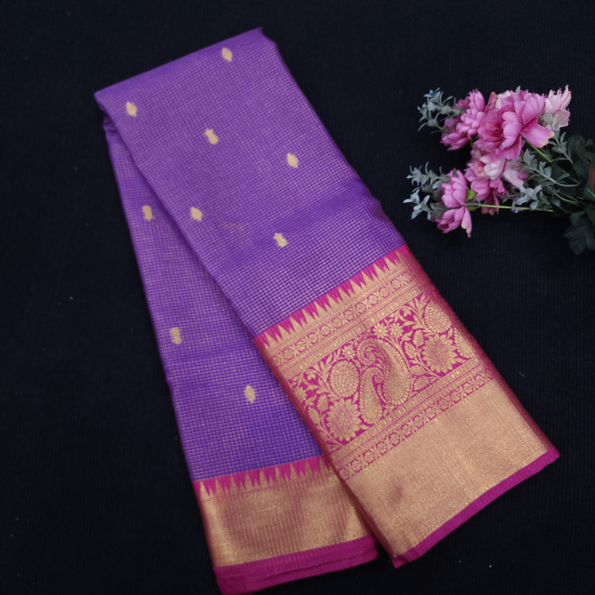 Trending Banaras Vintage saree