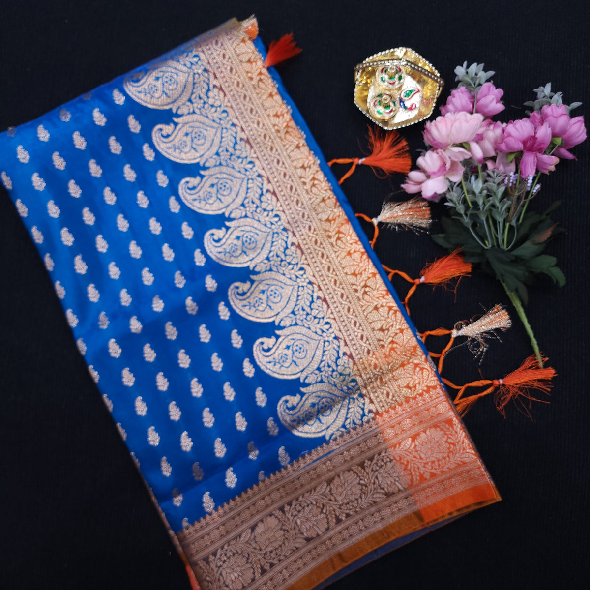 Trending Banaras Vintage saree