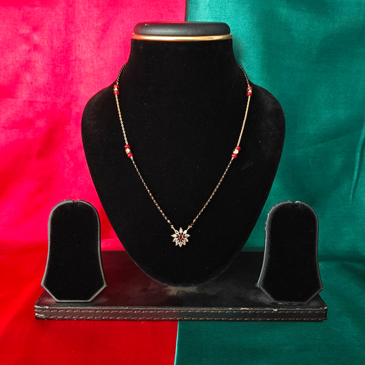 Beautiful Simple Black Beads Short In Maroon Stone