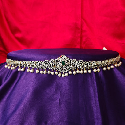 Beautiful GJ Chain Type Vaddanam In Green Stone