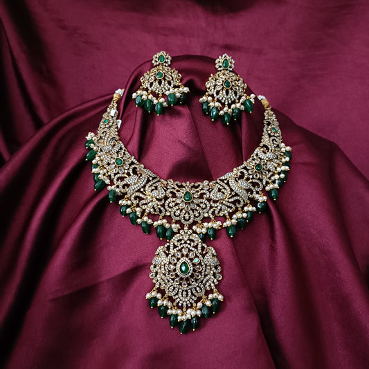 Beautiful Monalisa Beads Victorian Short Necklace