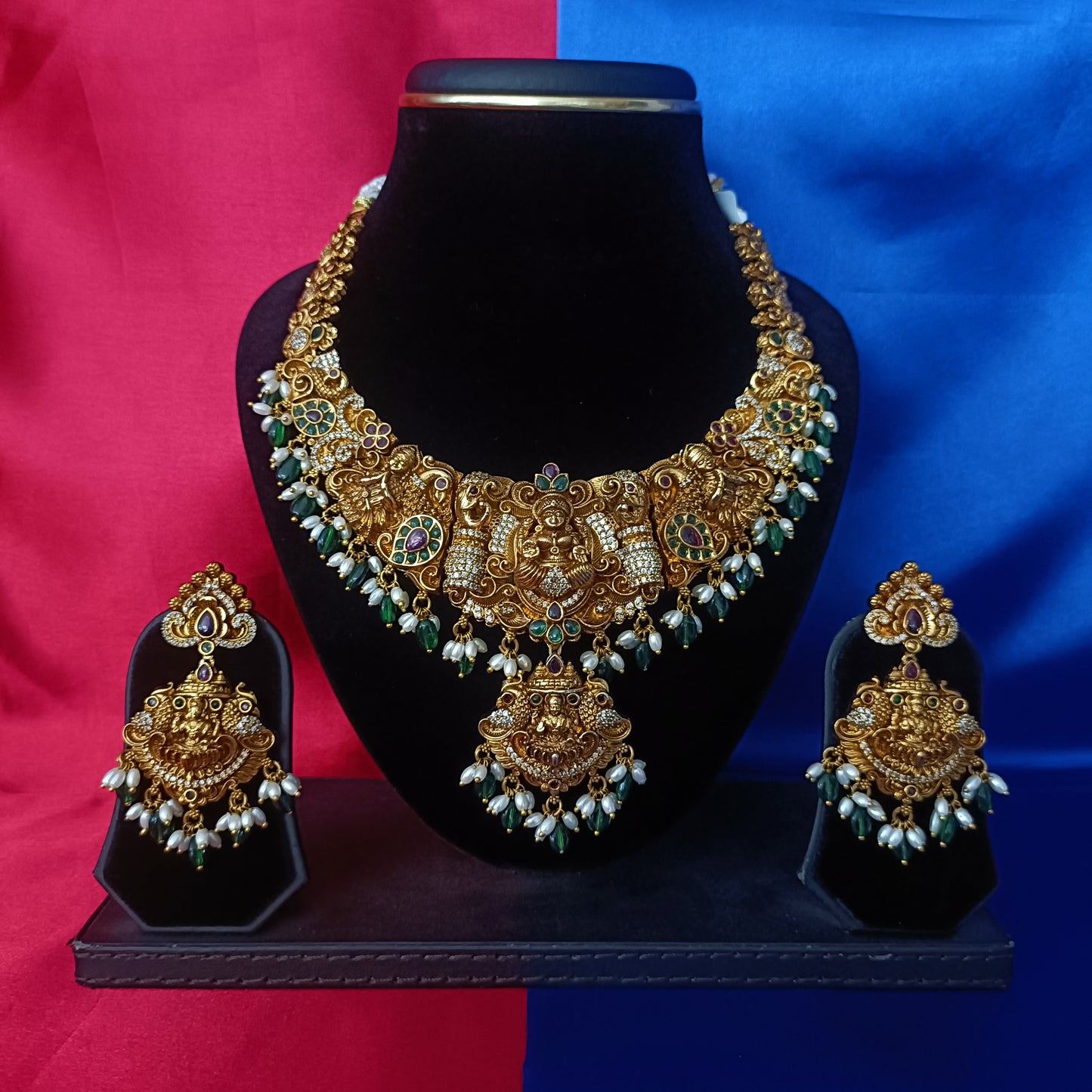 Beautiful Nakshi Bridal Short Necklace