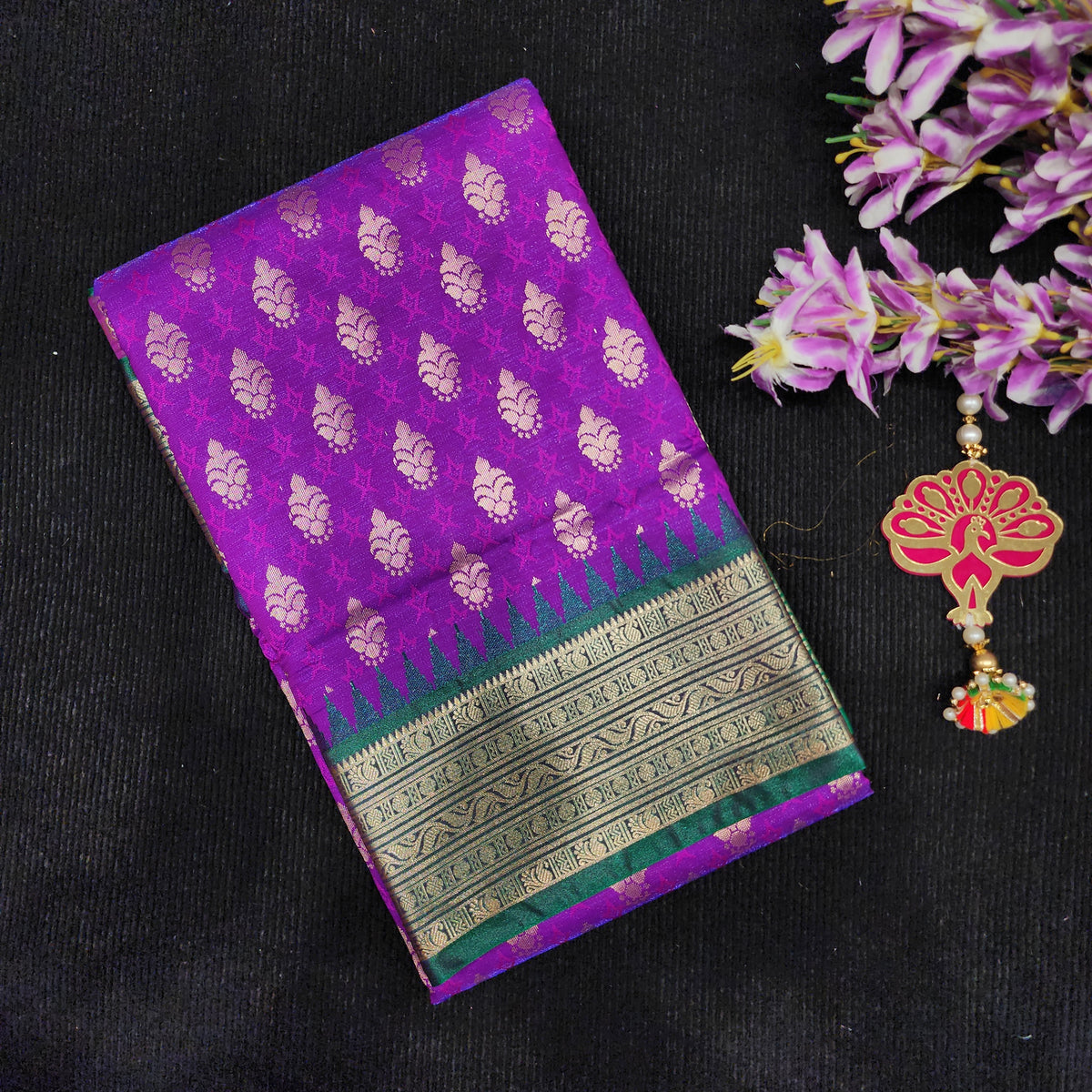 Visiri Kanchi Border Saree