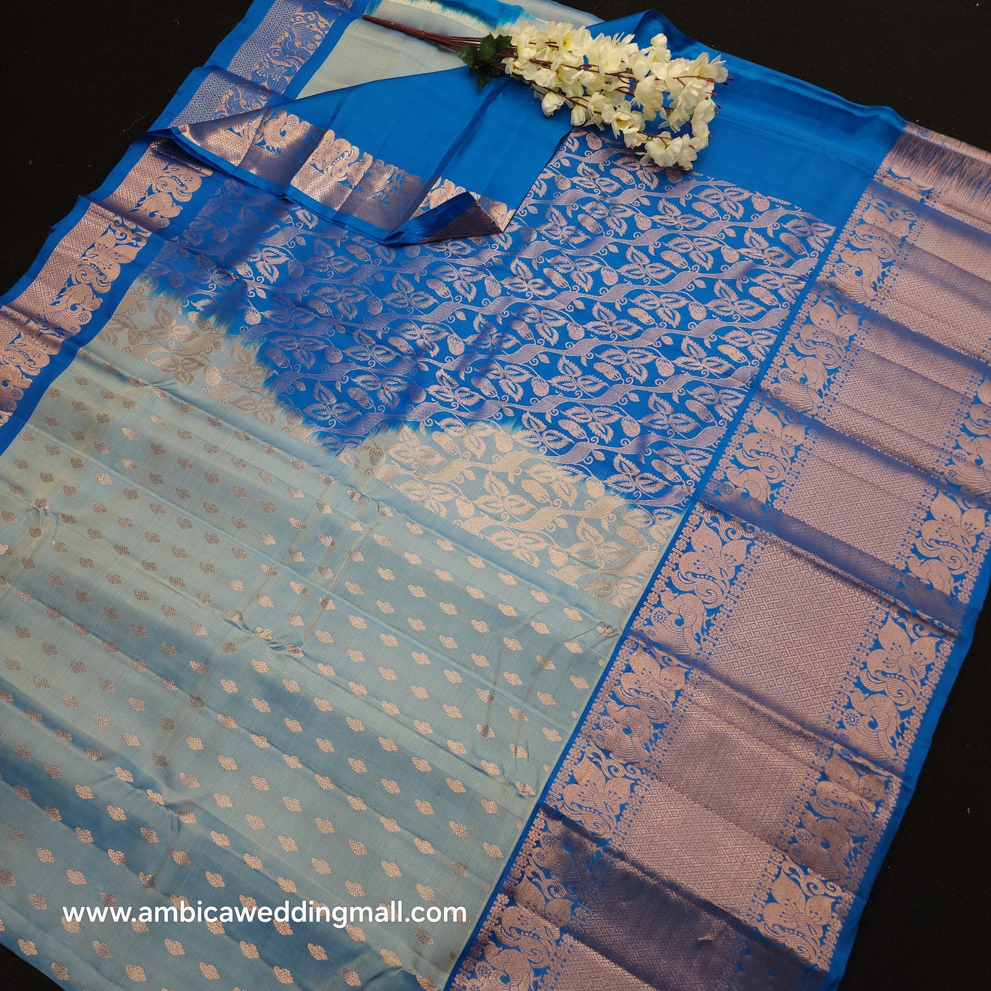 Kanchi Pattu Handloom Butta Light Weight Saree