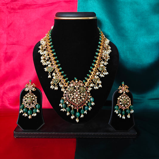 Beautiful Guttapusalu Short Necklace