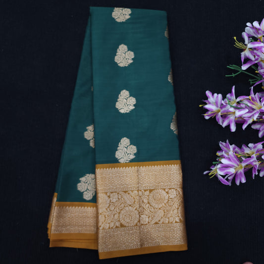 Banaras pattu saree ✨️