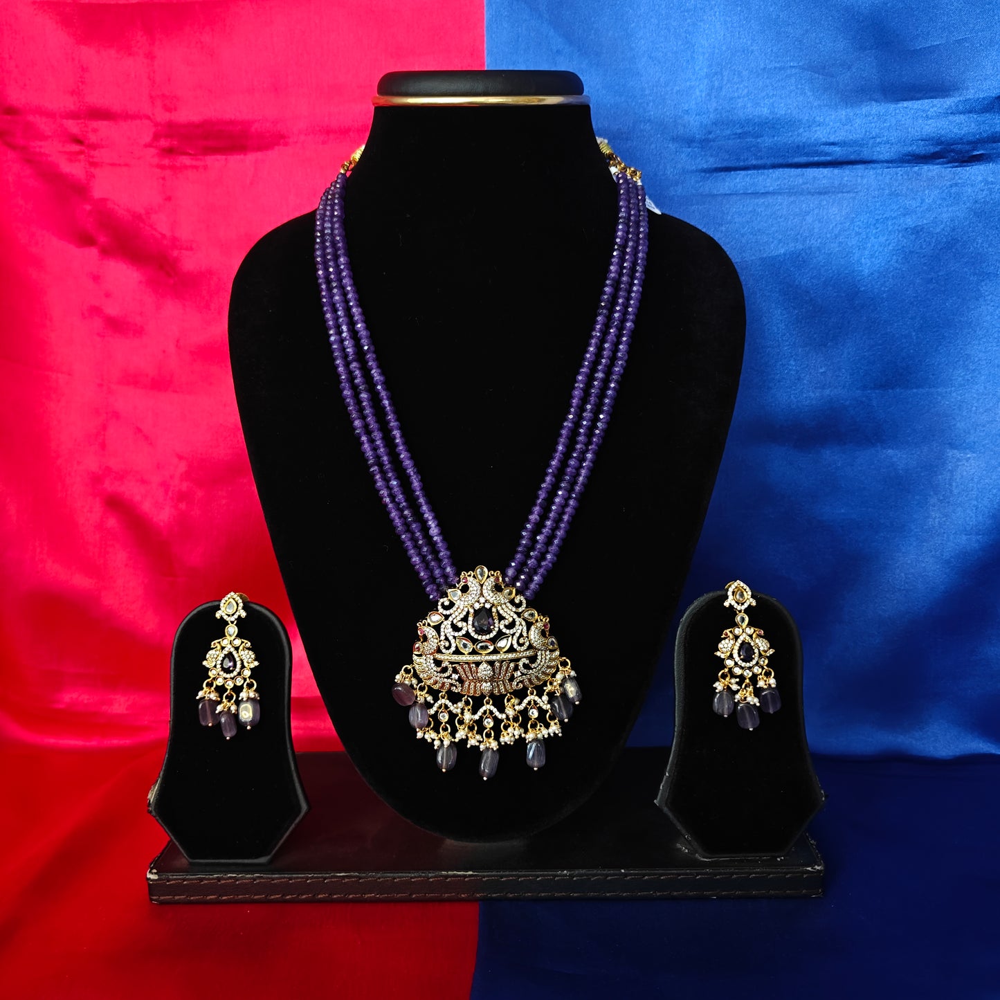 Beautiful Honex Necklace In Purple Colour