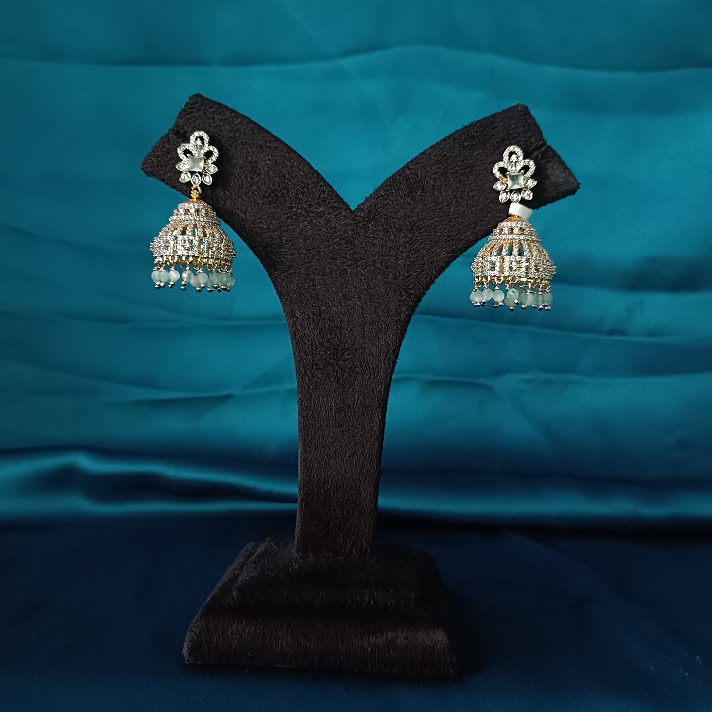 Elegant GJ Jhumkas