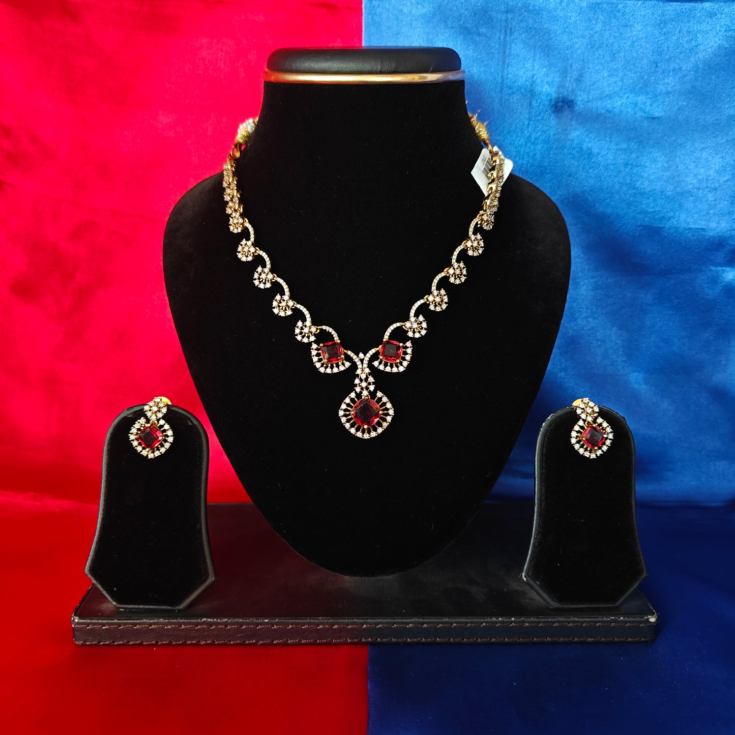Beautiful Mini Haaram In Maroon Stone